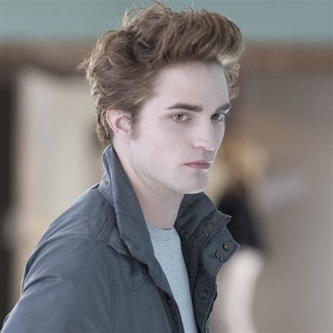 how old is robert pattinson from twilight